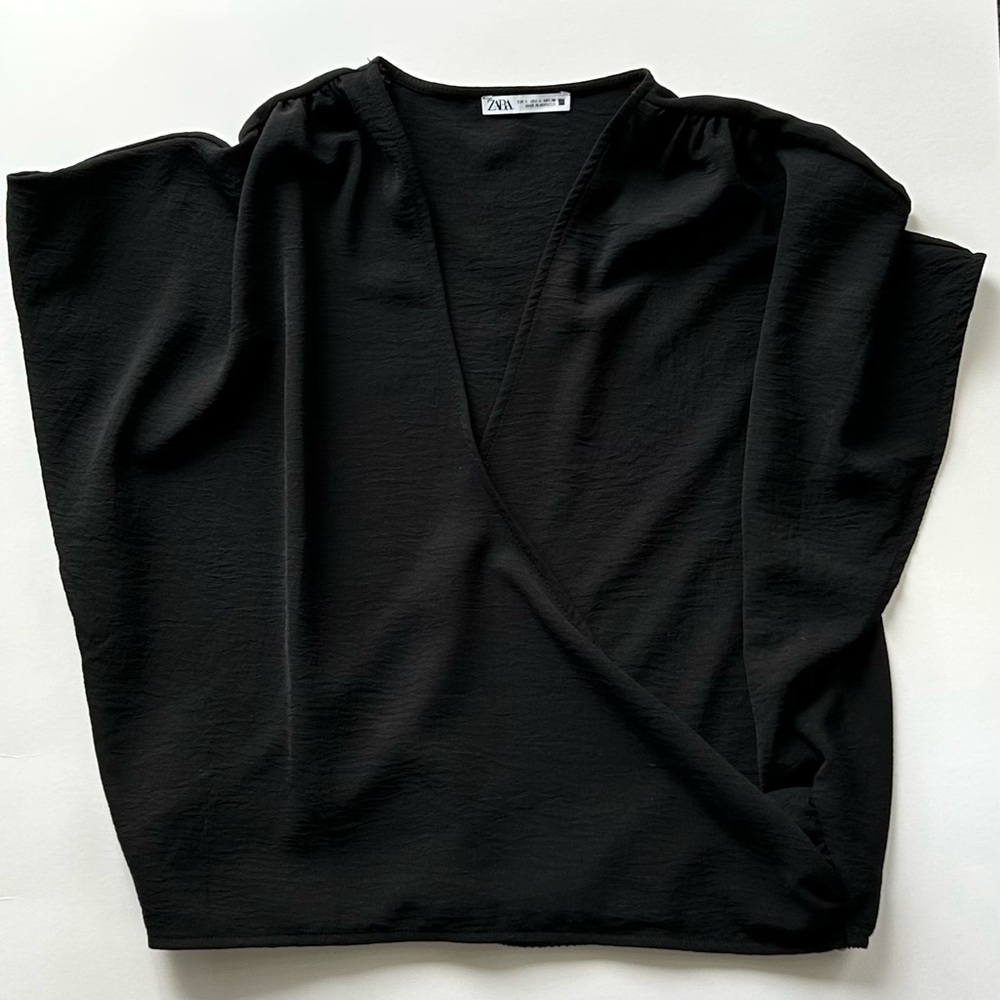 ZARA - Cropped faux-wrap blouse - Black
